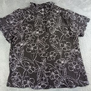 Tahari Women's XL Short Sleeve Button-Up Blouse Black and White Floral Print